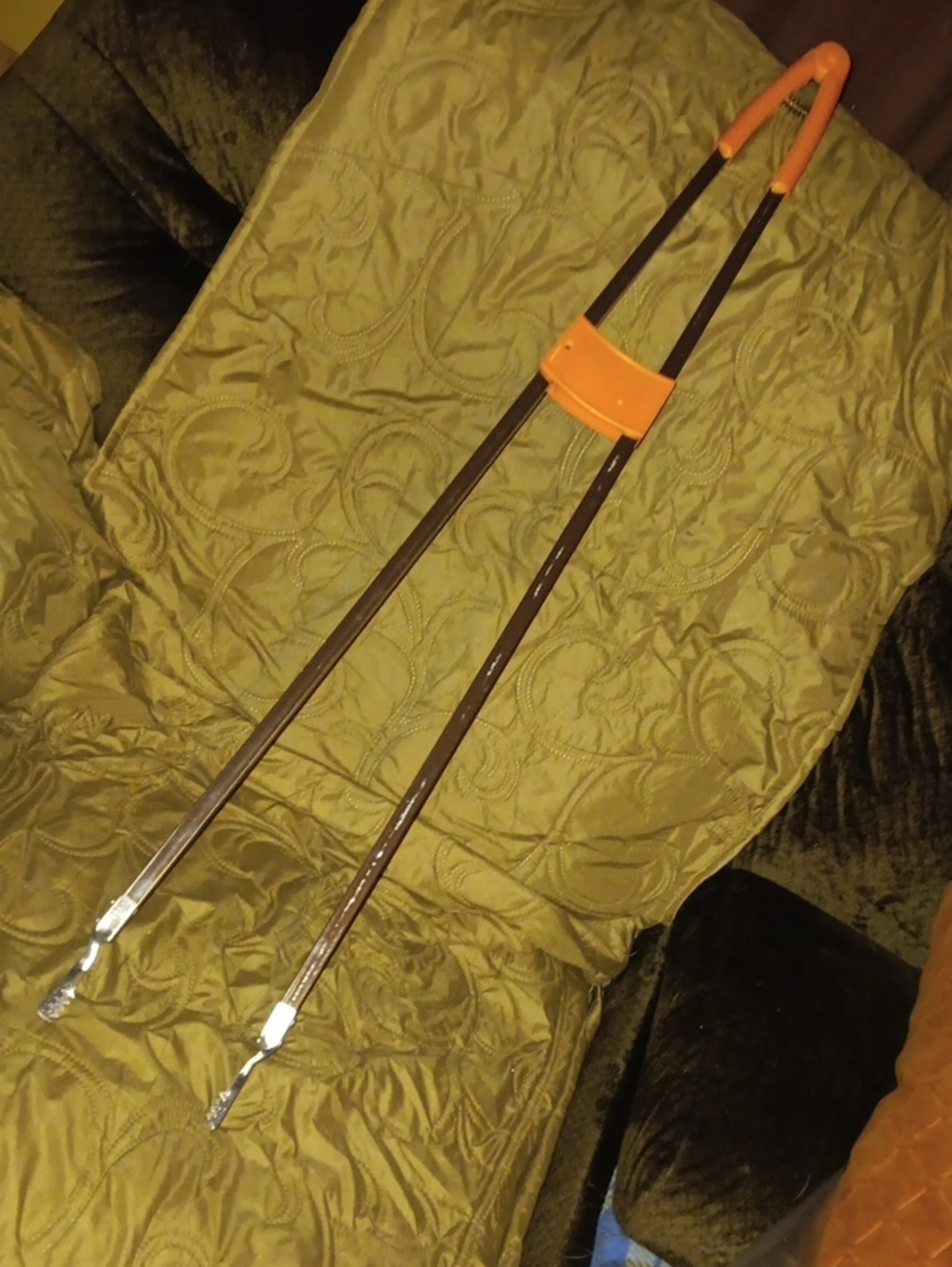 Aluminum grabber/reacher